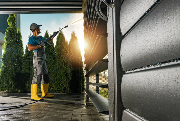 Why Choose Our Certified Pressure Washing Experts for Your Project Needs in Somerset, WI?